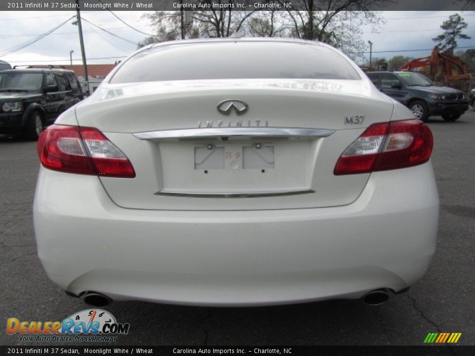 2011 Infiniti M 37 Sedan Moonlight White / Wheat Photo #9