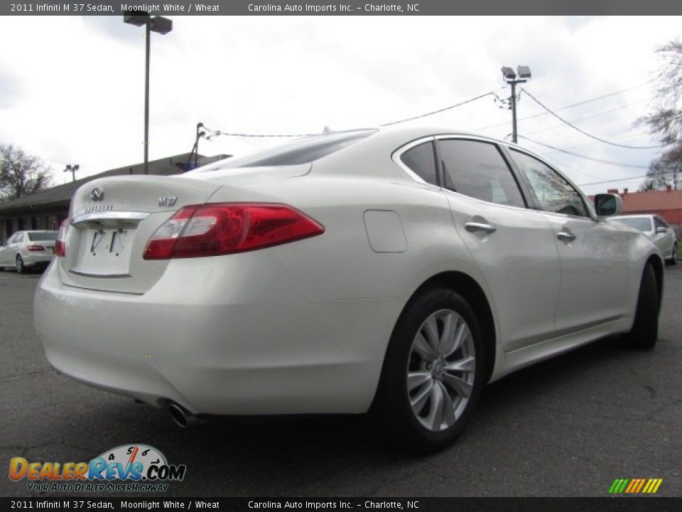 2011 Infiniti M 37 Sedan Moonlight White / Wheat Photo #10