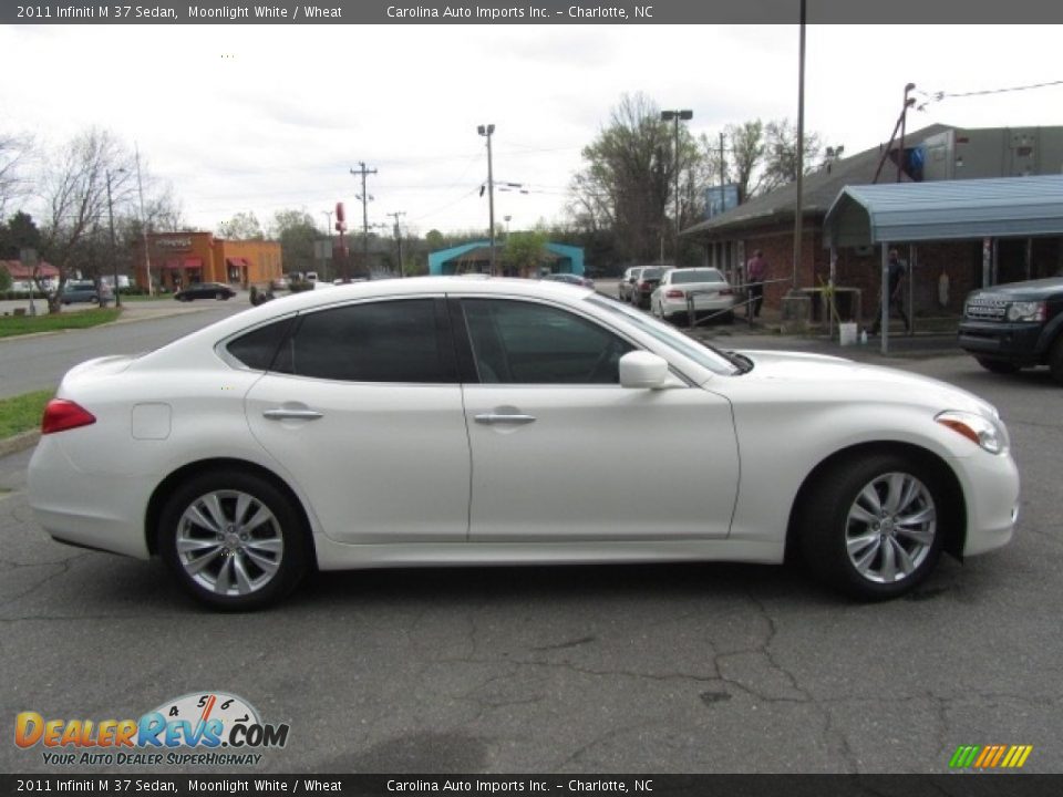 2011 Infiniti M 37 Sedan Moonlight White / Wheat Photo #11