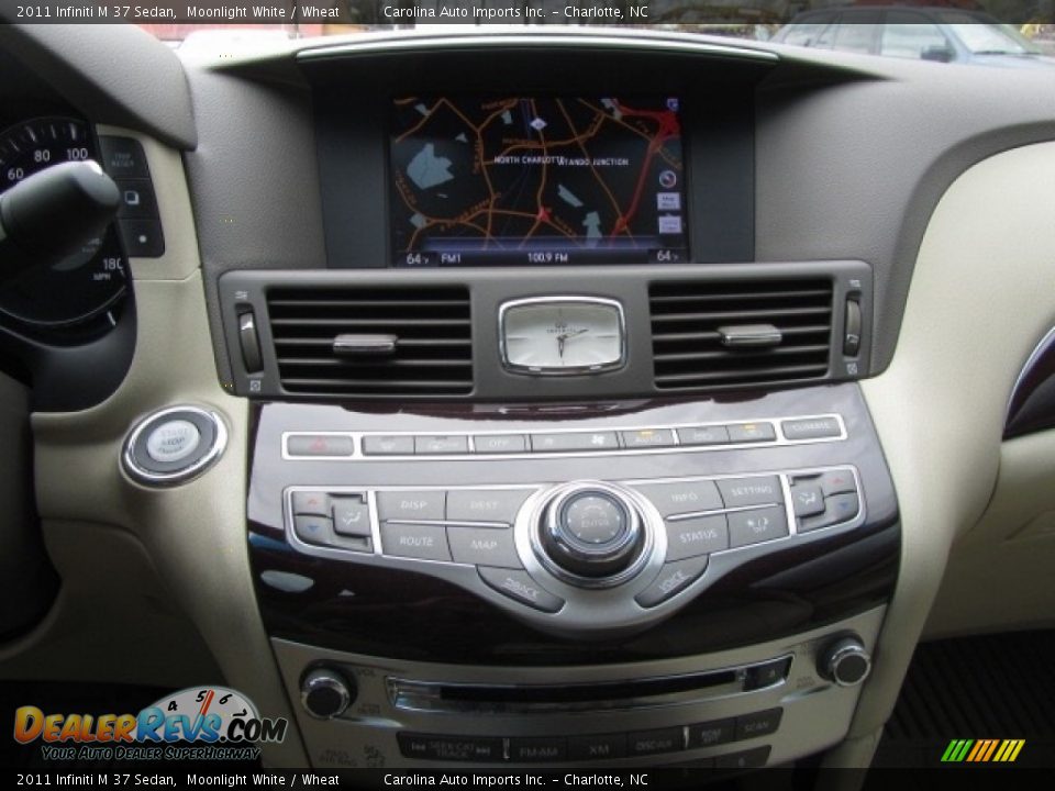 2011 Infiniti M 37 Sedan Moonlight White / Wheat Photo #16