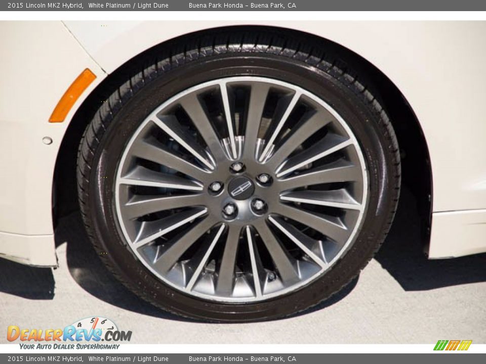 2015 Lincoln MKZ Hybrid Wheel Photo #36