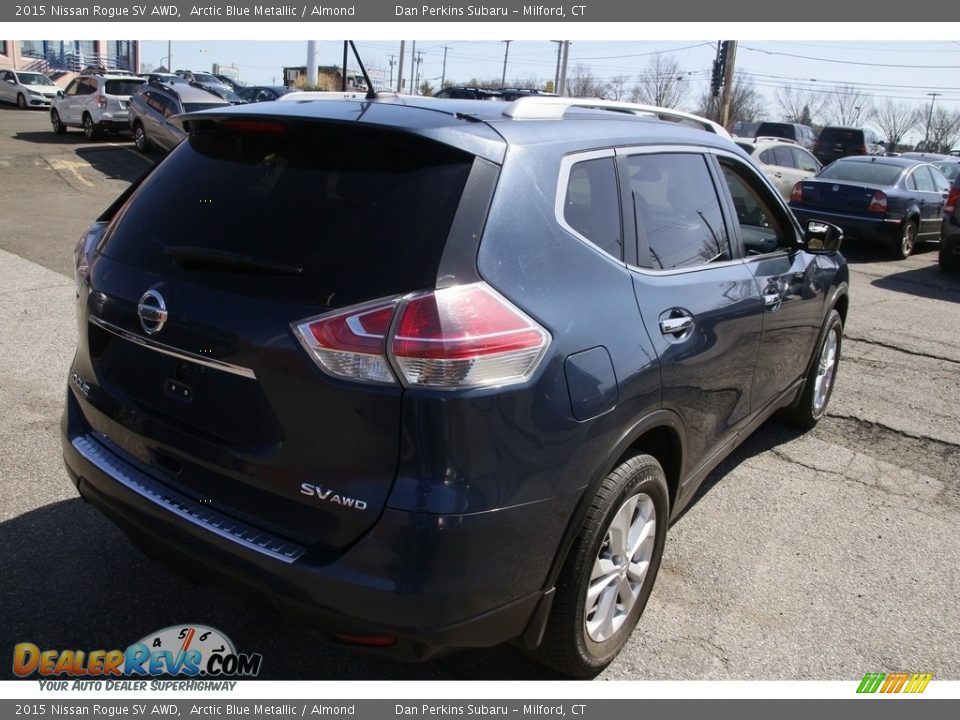 2015 Nissan Rogue SV AWD Arctic Blue Metallic / Almond Photo #5
