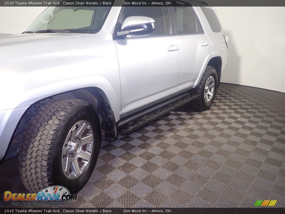 2016 Toyota 4Runner Trail 4x4 Classic Silver Metallic / Black Photo #11