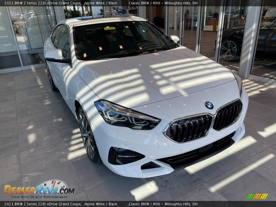 2021 BMW 2 Series 228i xDrive Grand Coupe Alpine White / Black Photo #1