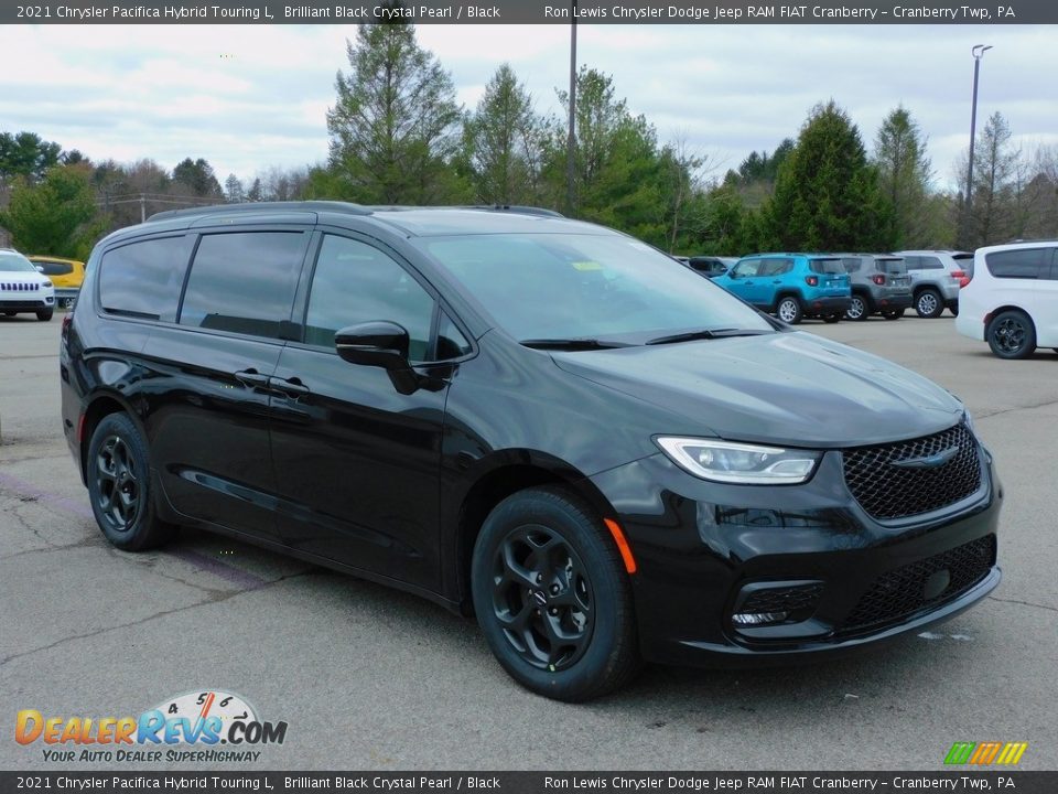 2021 Chrysler Pacifica Hybrid Touring L Brilliant Black Crystal Pearl / Black Photo #3