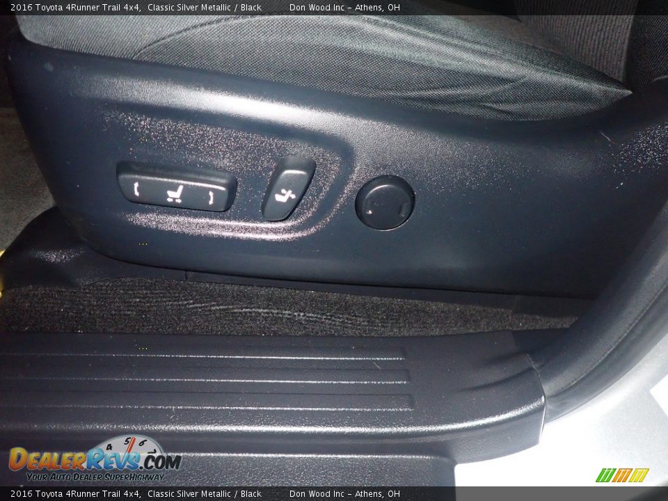 2016 Toyota 4Runner Trail 4x4 Classic Silver Metallic / Black Photo #25