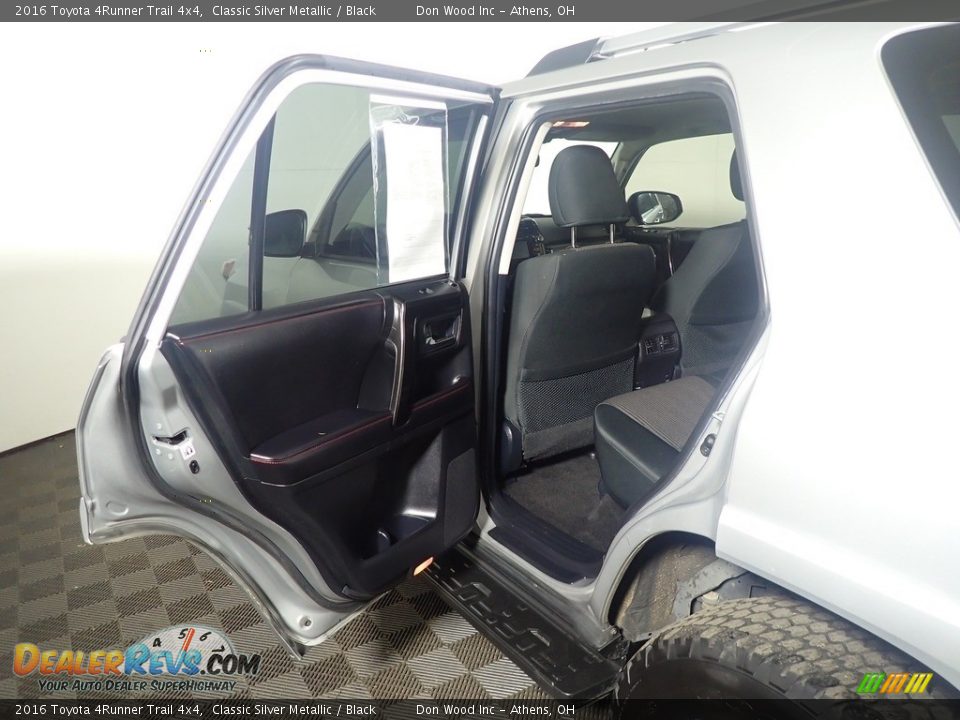 2016 Toyota 4Runner Trail 4x4 Classic Silver Metallic / Black Photo #36