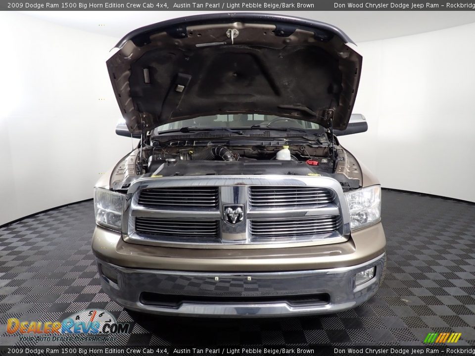 2009 Dodge Ram 1500 Big Horn Edition Crew Cab 4x4 Austin Tan Pearl / Light Pebble Beige/Bark Brown Photo #5
