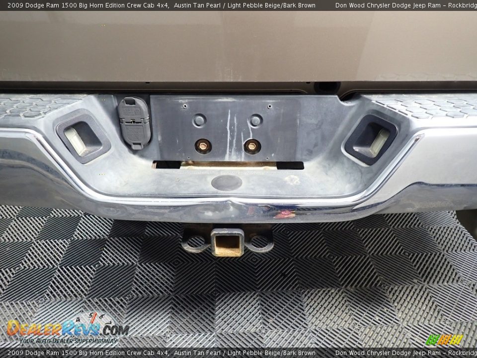 2009 Dodge Ram 1500 Big Horn Edition Crew Cab 4x4 Austin Tan Pearl / Light Pebble Beige/Bark Brown Photo #12