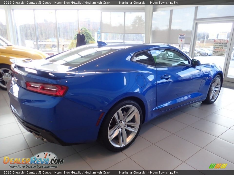 2016 Chevrolet Camaro SS Coupe Hyper Blue Metallic / Medium Ash Gray Photo #8