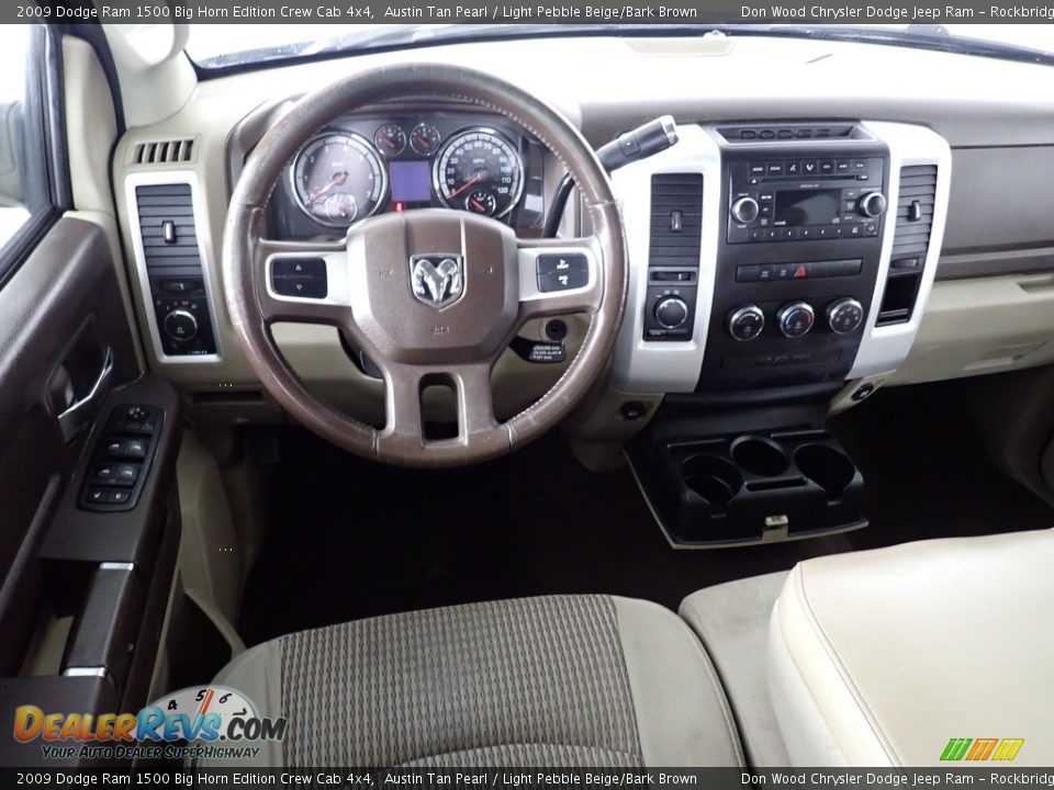 2009 Dodge Ram 1500 Big Horn Edition Crew Cab 4x4 Austin Tan Pearl / Light Pebble Beige/Bark Brown Photo #34