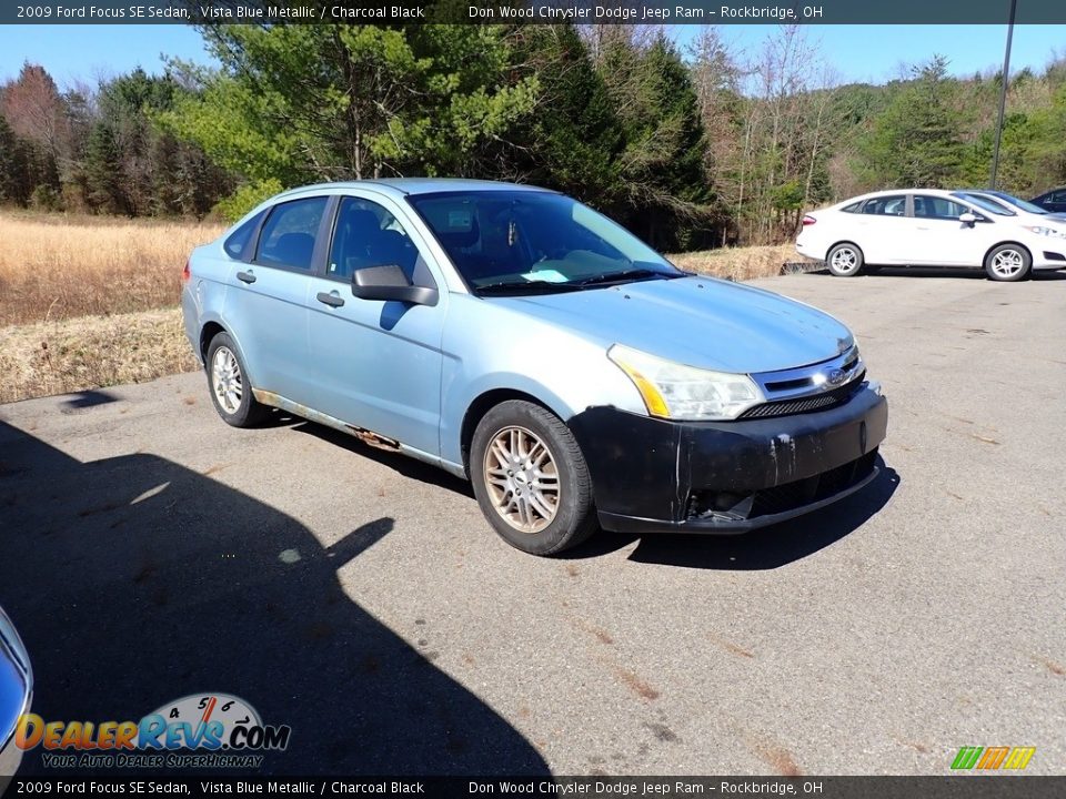 2009 Ford Focus SE Sedan Vista Blue Metallic / Charcoal Black Photo #2
