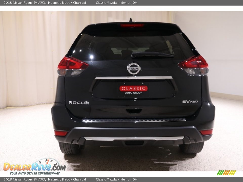 2018 Nissan Rogue SV AWD Magnetic Black / Charcoal Photo #19