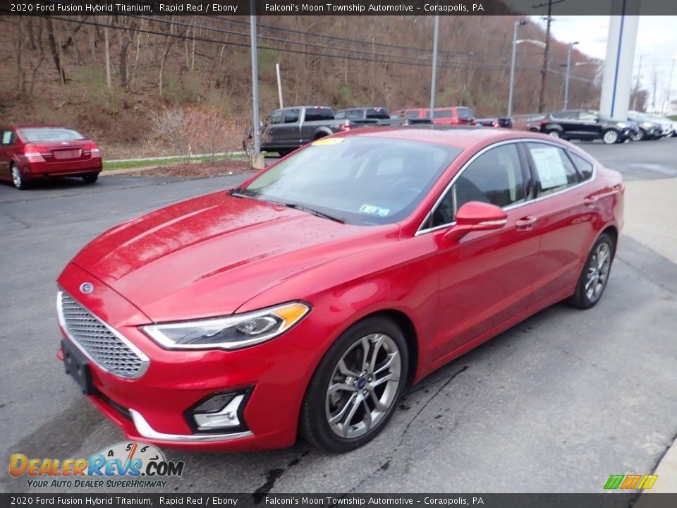 Front 3/4 View of 2020 Ford Fusion Hybrid Titanium Photo #7