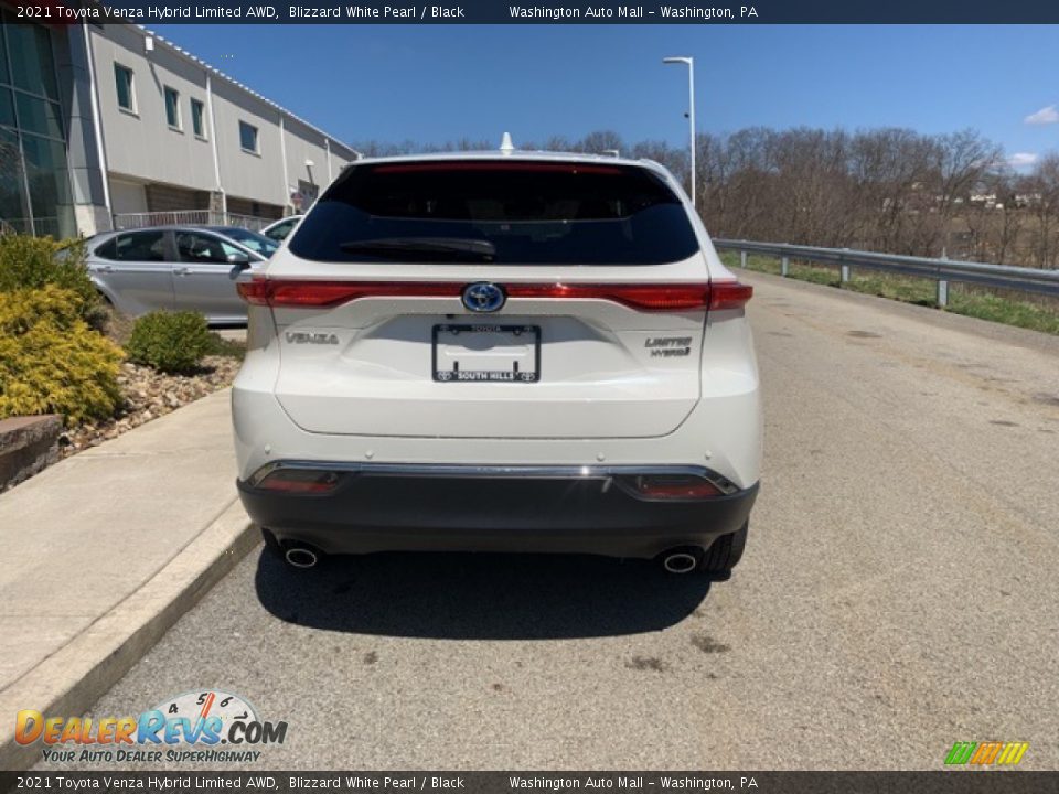 2021 Toyota Venza Hybrid Limited AWD Blizzard White Pearl / Black Photo #17