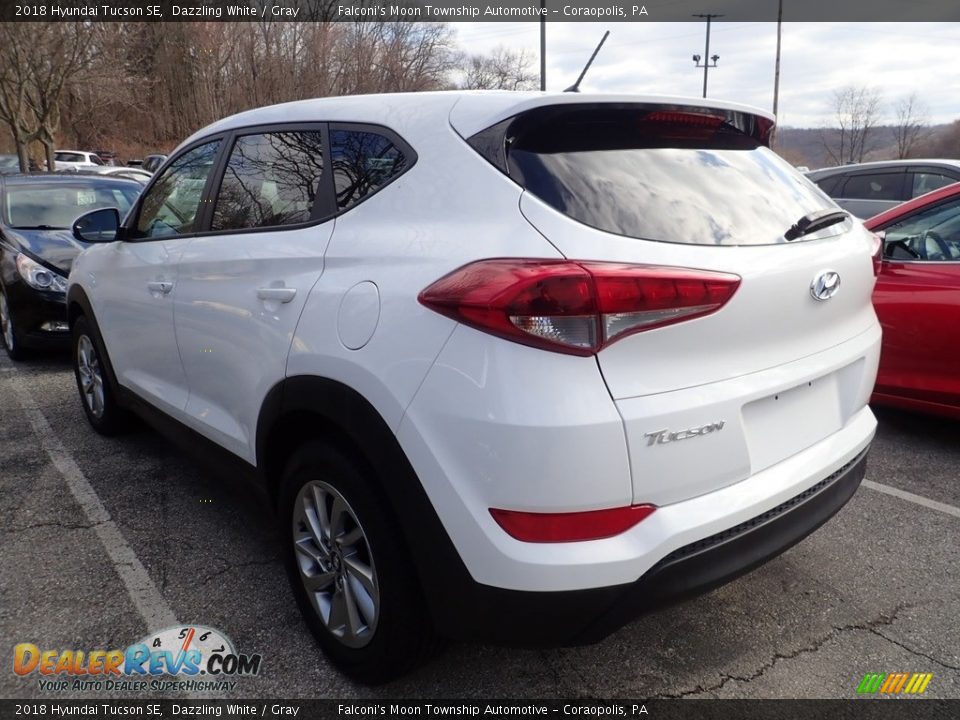 2018 Hyundai Tucson SE Dazzling White / Gray Photo #2