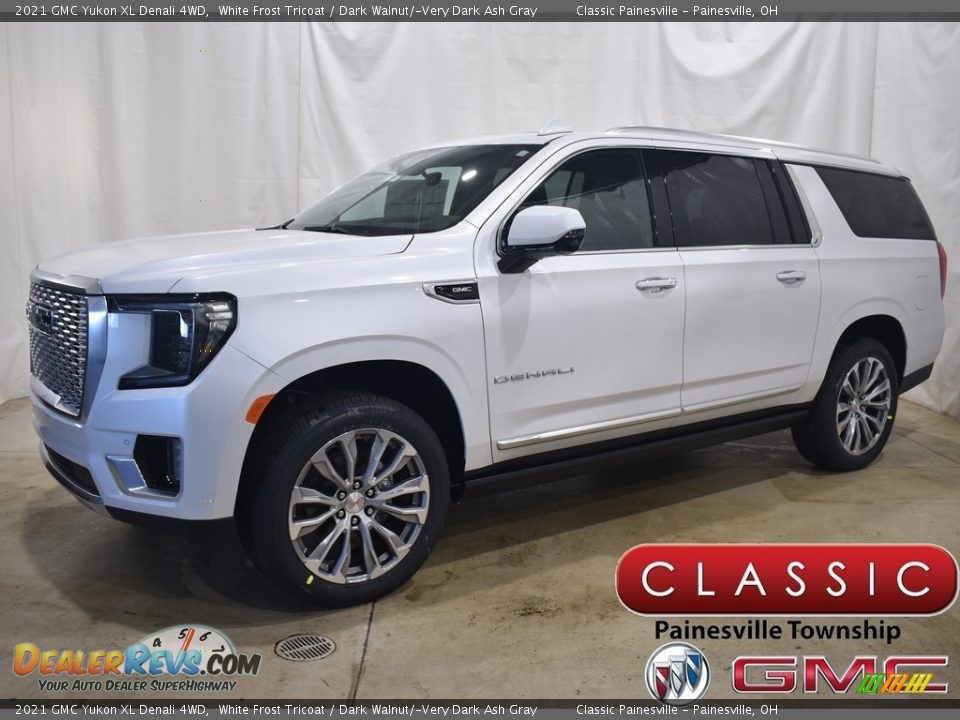 2021 GMC Yukon XL Denali 4WD White Frost Tricoat / Dark Walnut/­Very Dark Ash Gray Photo #1