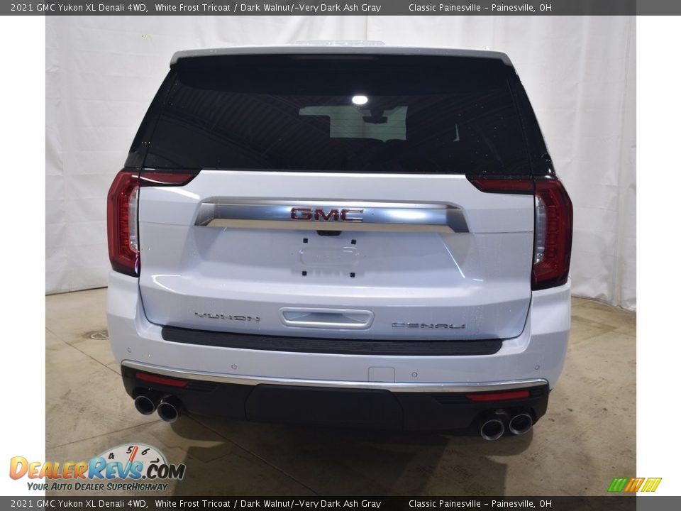 2021 GMC Yukon XL Denali 4WD White Frost Tricoat / Dark Walnut/­Very Dark Ash Gray Photo #3