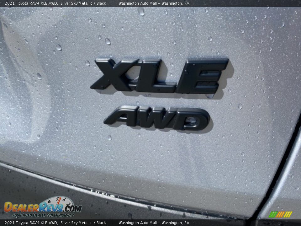 2021 Toyota RAV4 XLE AWD Silver Sky Metallic / Black Photo #23