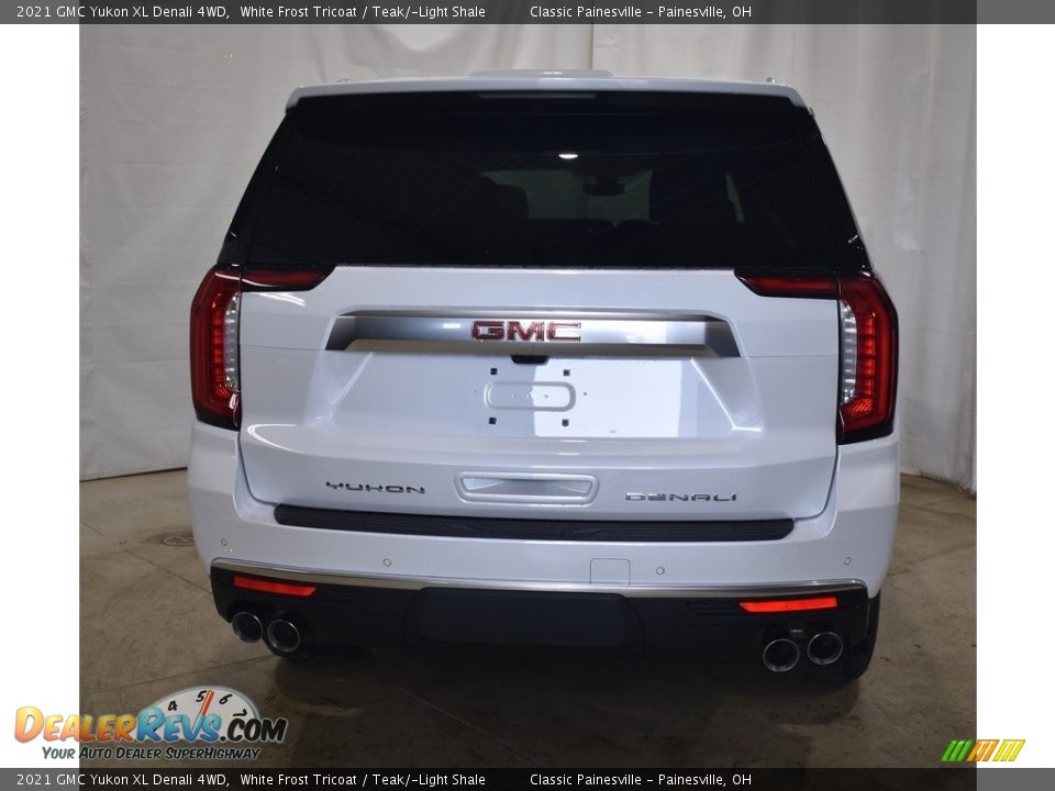 2021 GMC Yukon XL Denali 4WD White Frost Tricoat / Teak/­Light Shale Photo #3