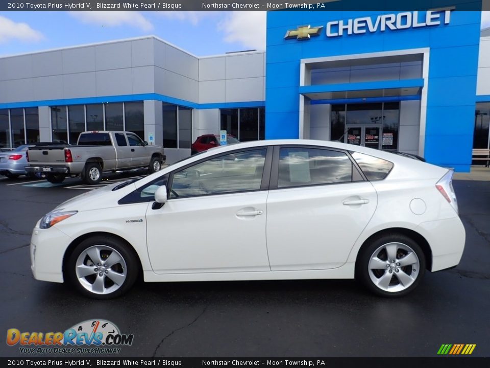 2010 Toyota Prius Hybrid V Blizzard White Pearl / Bisque Photo #3