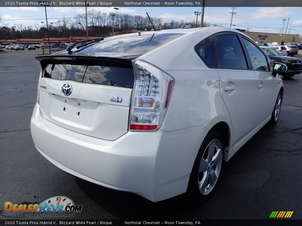 2010 Toyota Prius Hybrid V Blizzard White Pearl / Bisque Photo #8