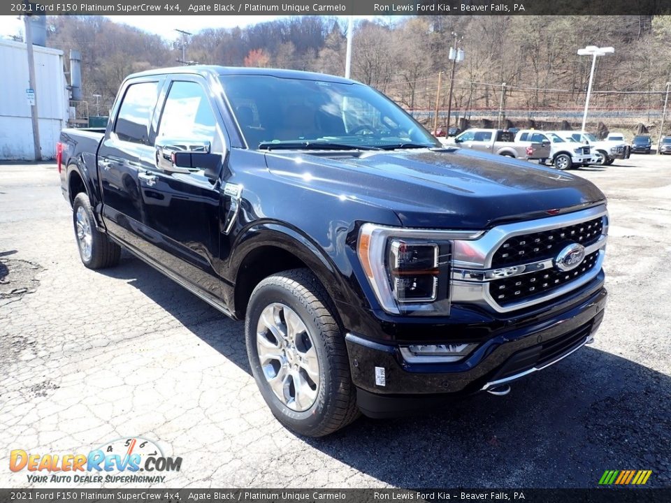 Front 3/4 View of 2021 Ford F150 Platinum SuperCrew 4x4 Photo #3