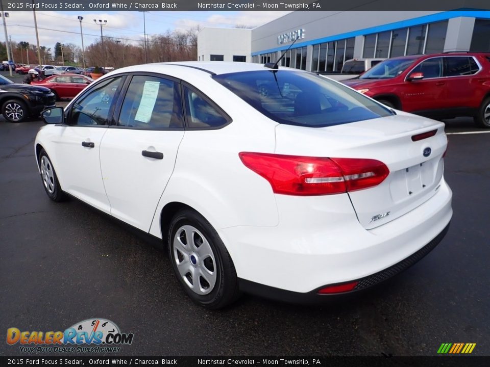 2015 Ford Focus S Sedan Oxford White / Charcoal Black Photo #4