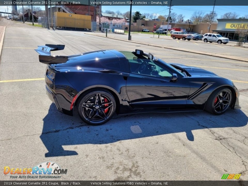 2019 Chevrolet Corvette ZR1 Coupe Black / Black Photo #2