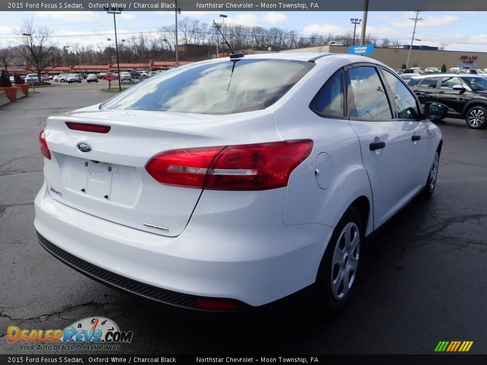 2015 Ford Focus S Sedan Oxford White / Charcoal Black Photo #8