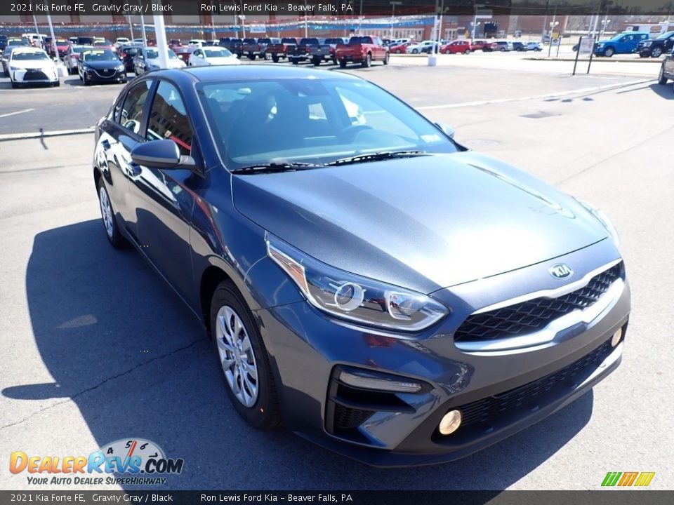 2021 Kia Forte FE Gravity Gray / Black Photo #3