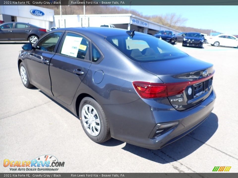 2021 Kia Forte FE Gravity Gray / Black Photo #7