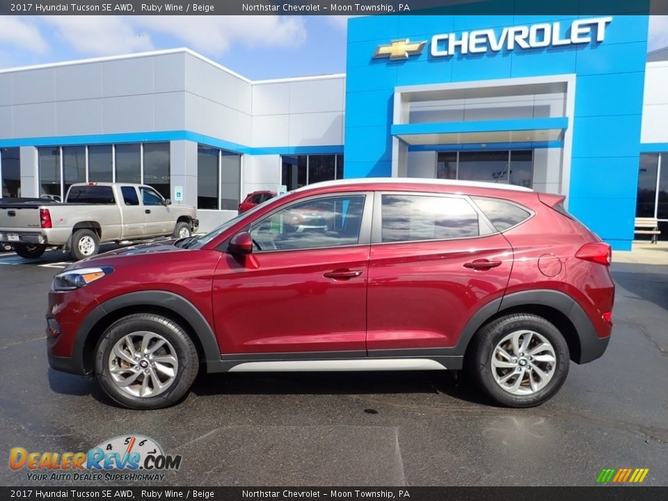 2017 Hyundai Tucson SE AWD Ruby Wine / Beige Photo #3