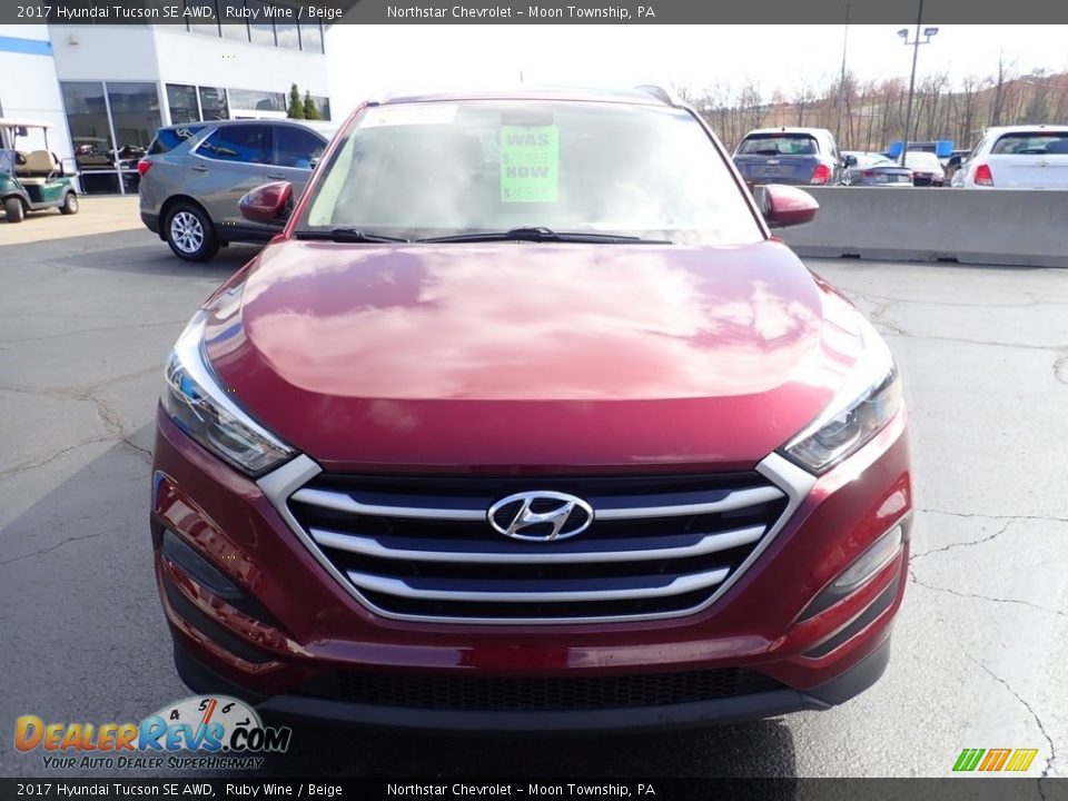 2017 Hyundai Tucson SE AWD Ruby Wine / Beige Photo #13