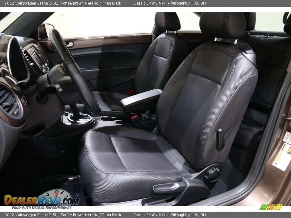 2012 Volkswagen Beetle 2.5L Toffee Brown Metallic / Titan Black Photo #5