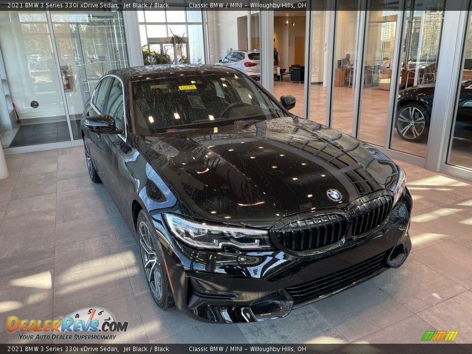 2021 BMW 3 Series 330i xDrive Sedan Jet Black / Black Photo #1