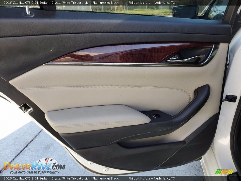 Door Panel of 2016 Cadillac CTS 2.0T Sedan Photo #23