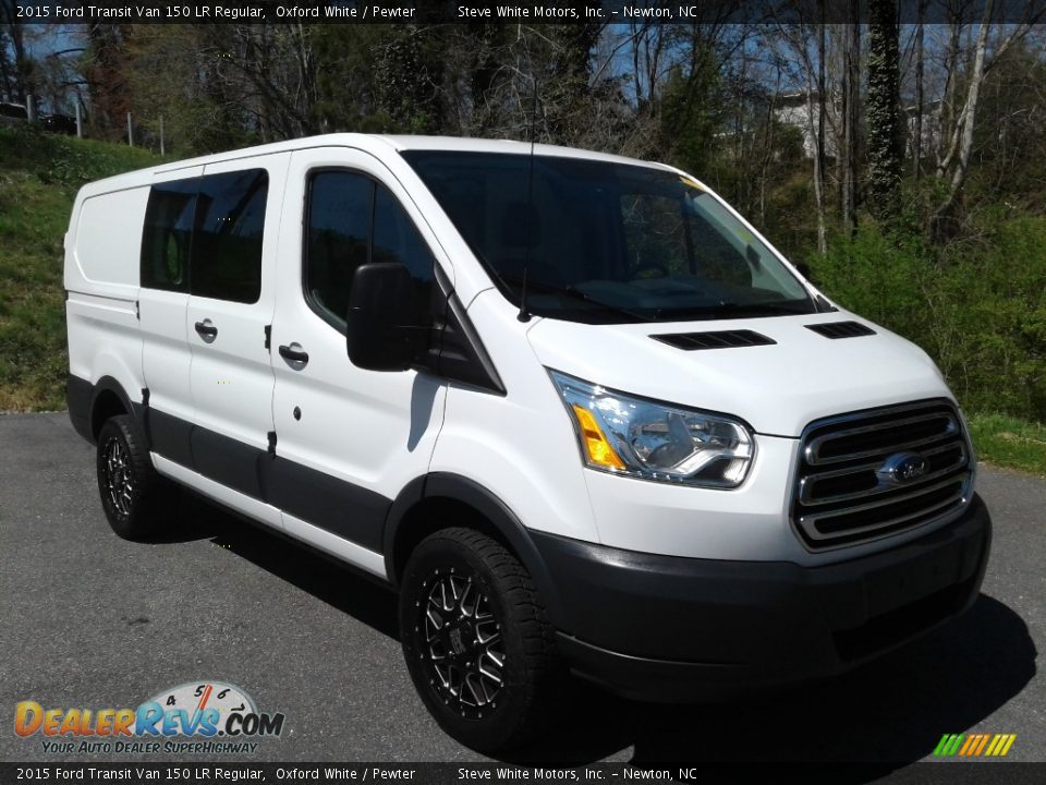 Front 3/4 View of 2015 Ford Transit Van 150 LR Regular Photo #4