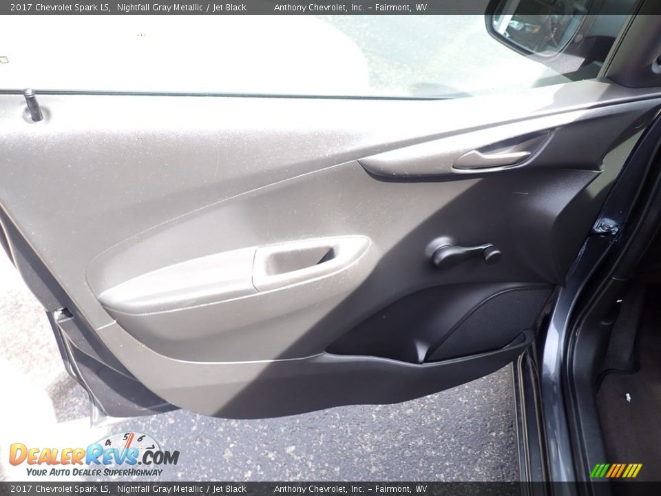 Door Panel of 2017 Chevrolet Spark LS Photo #14