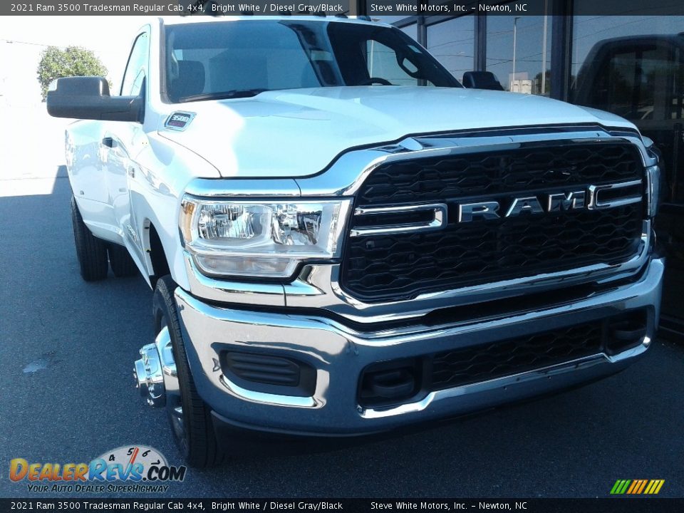 2021 Ram 3500 Tradesman Regular Cab 4x4 Bright White / Diesel Gray/Black Photo #3