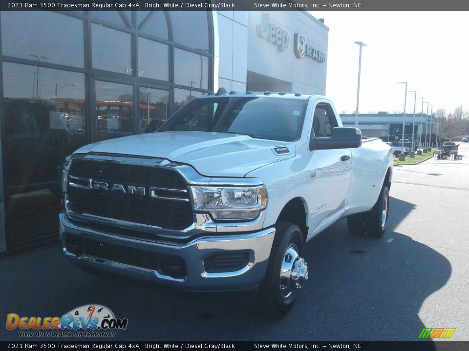 2021 Ram 3500 Tradesman Regular Cab 4x4 Bright White / Diesel Gray/Black Photo #5