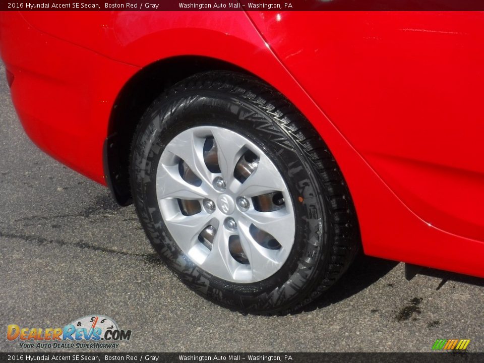 2016 Hyundai Accent SE Sedan Boston Red / Gray Photo #3