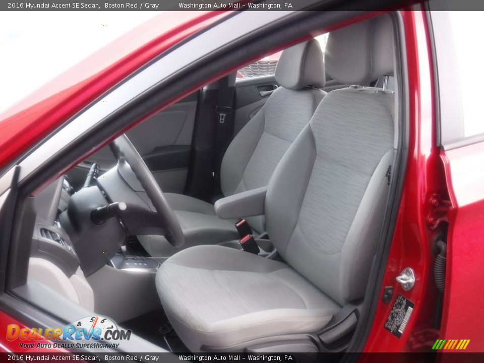 2016 Hyundai Accent SE Sedan Boston Red / Gray Photo #12