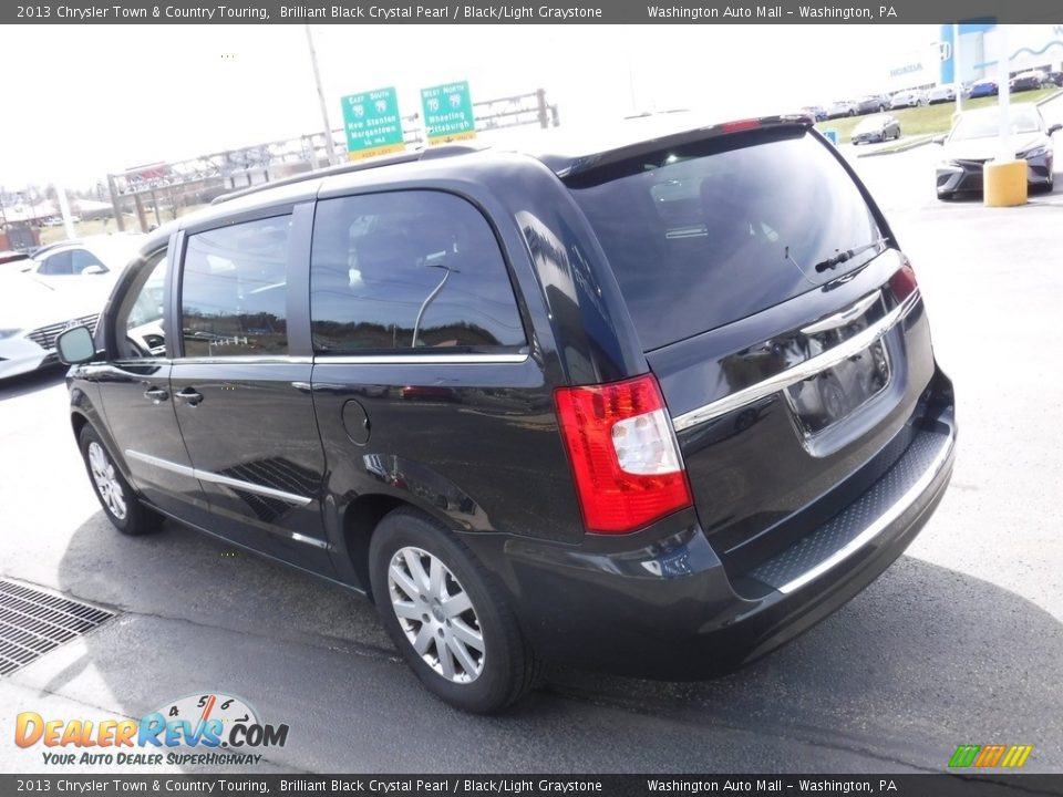 2013 Chrysler Town & Country Touring Brilliant Black Crystal Pearl / Black/Light Graystone Photo #6
