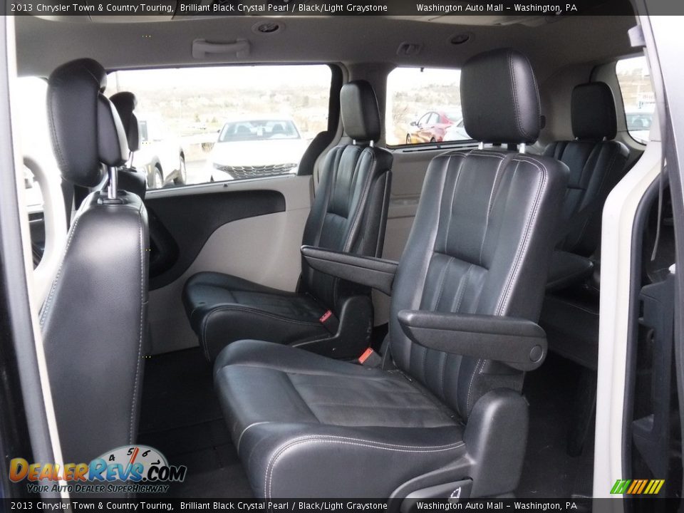 2013 Chrysler Town & Country Touring Brilliant Black Crystal Pearl / Black/Light Graystone Photo #22