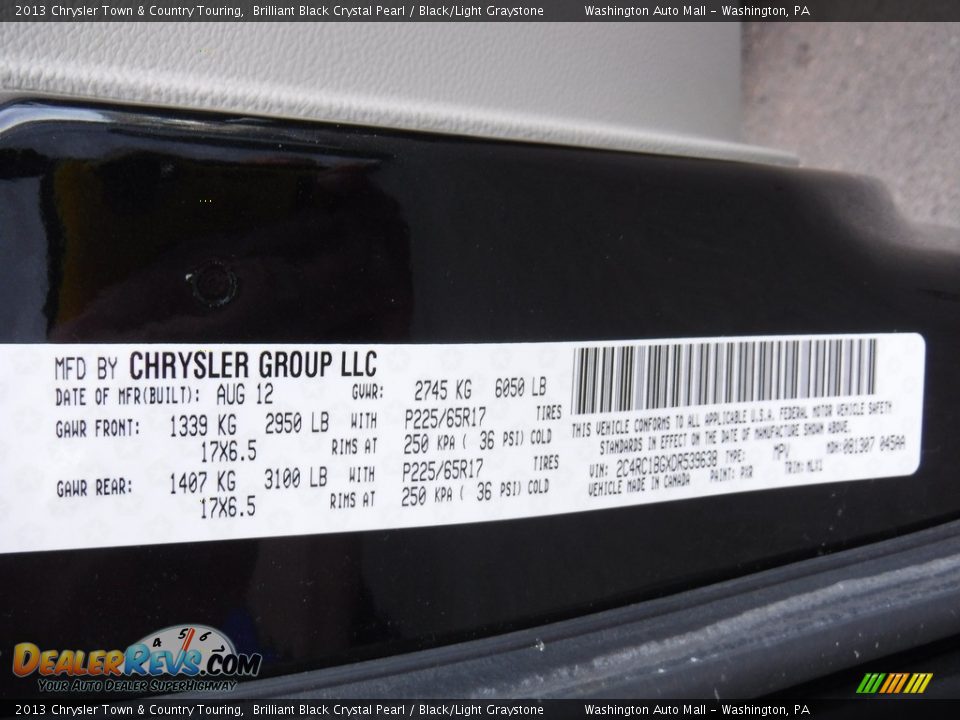 2013 Chrysler Town & Country Touring Brilliant Black Crystal Pearl / Black/Light Graystone Photo #29