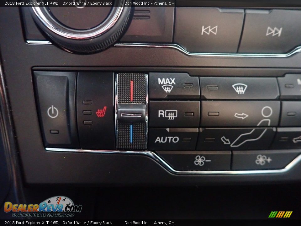 2018 Ford Explorer XLT 4WD Oxford White / Ebony Black Photo #3