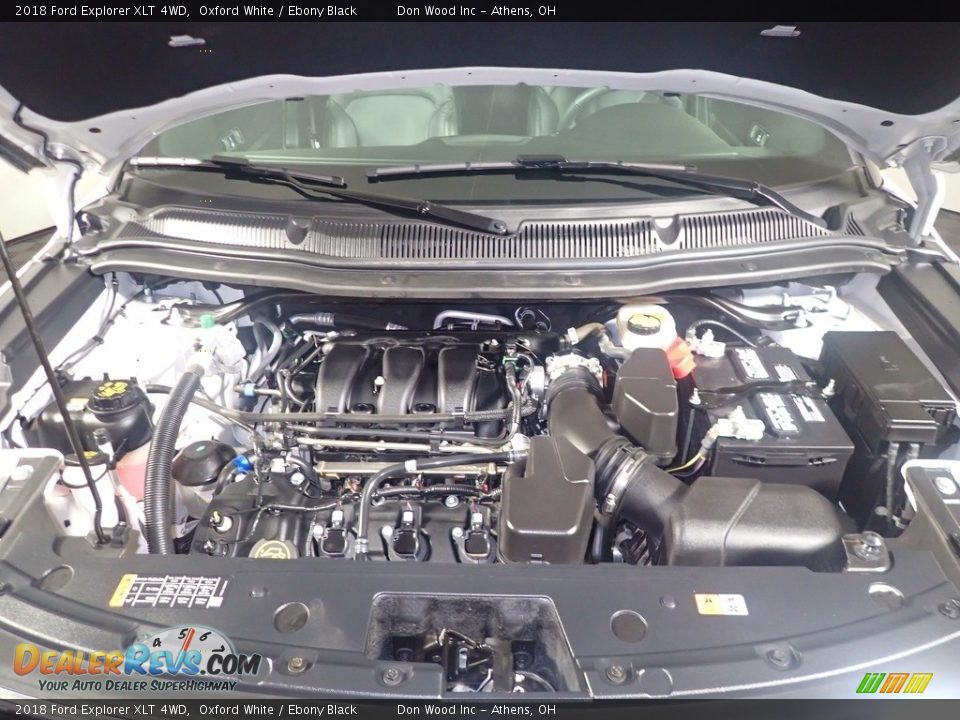 2018 Ford Explorer XLT 4WD Oxford White / Ebony Black Photo #10