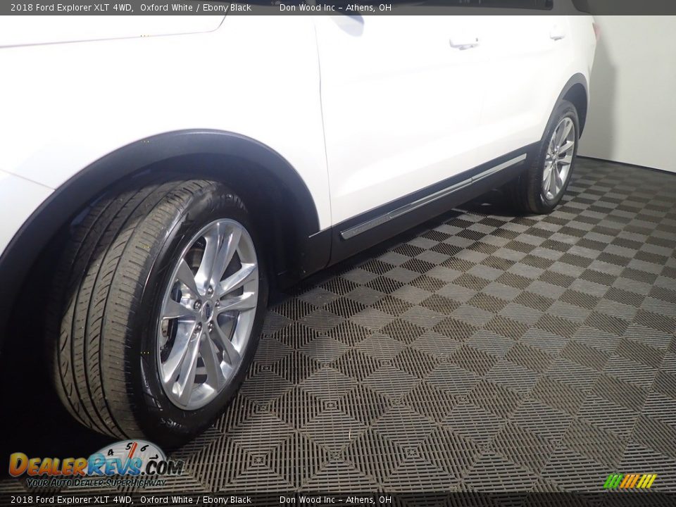 2018 Ford Explorer XLT 4WD Oxford White / Ebony Black Photo #13