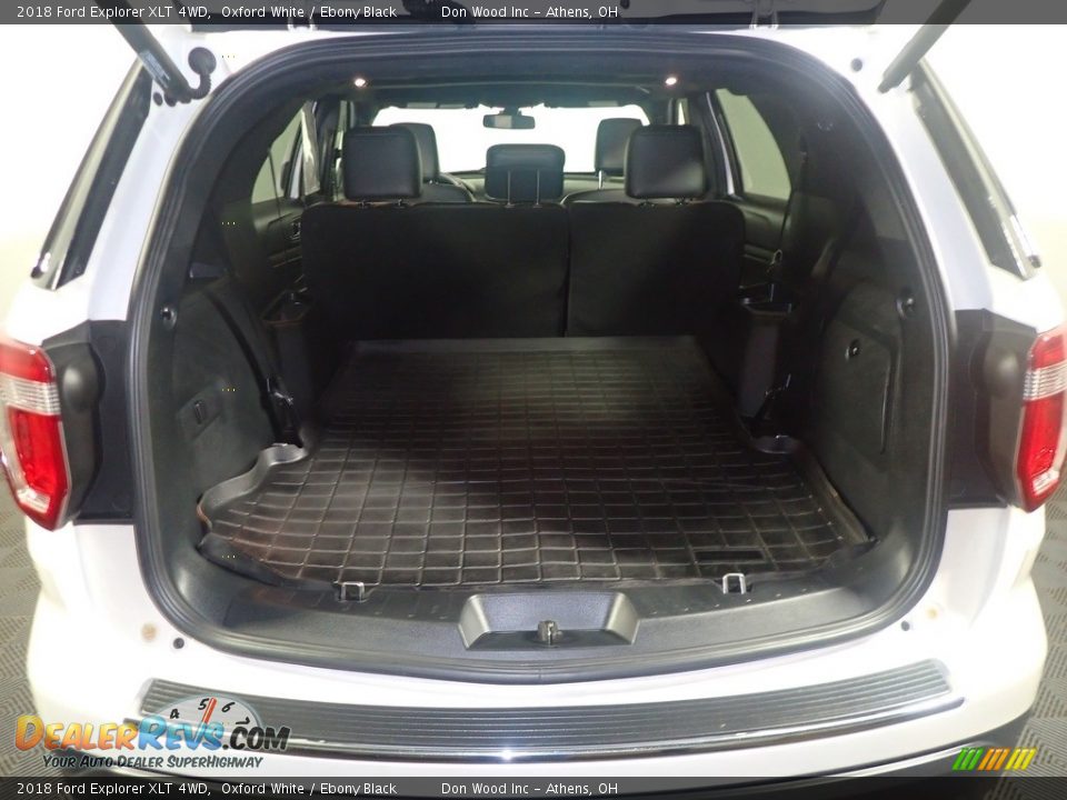 2018 Ford Explorer XLT 4WD Oxford White / Ebony Black Photo #19